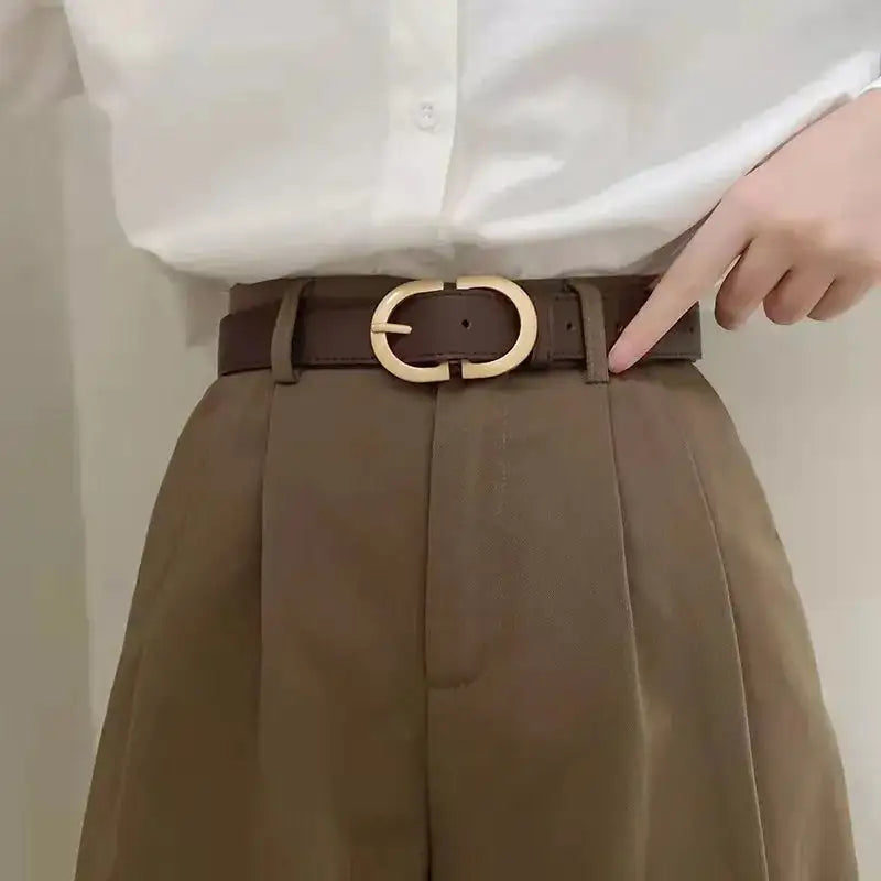 Elegant Woman Leather Fashion Belt